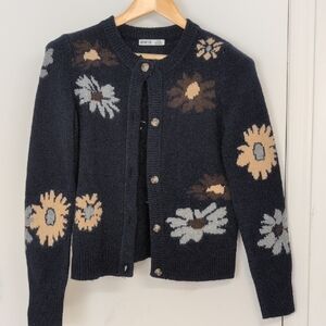 FLORAL NAVY BLUE CARDIGAN SIZE X SMALL